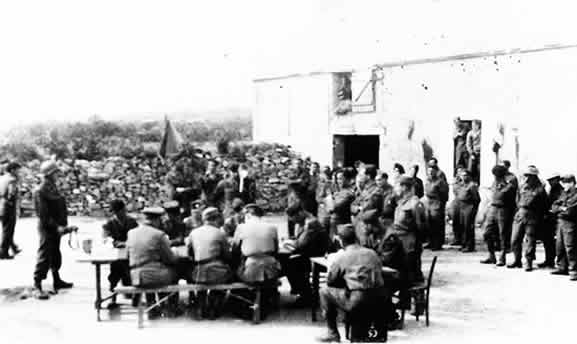 75 Signature de la capitulation allemande à Cordemais, le 8 mai 1945 (2)